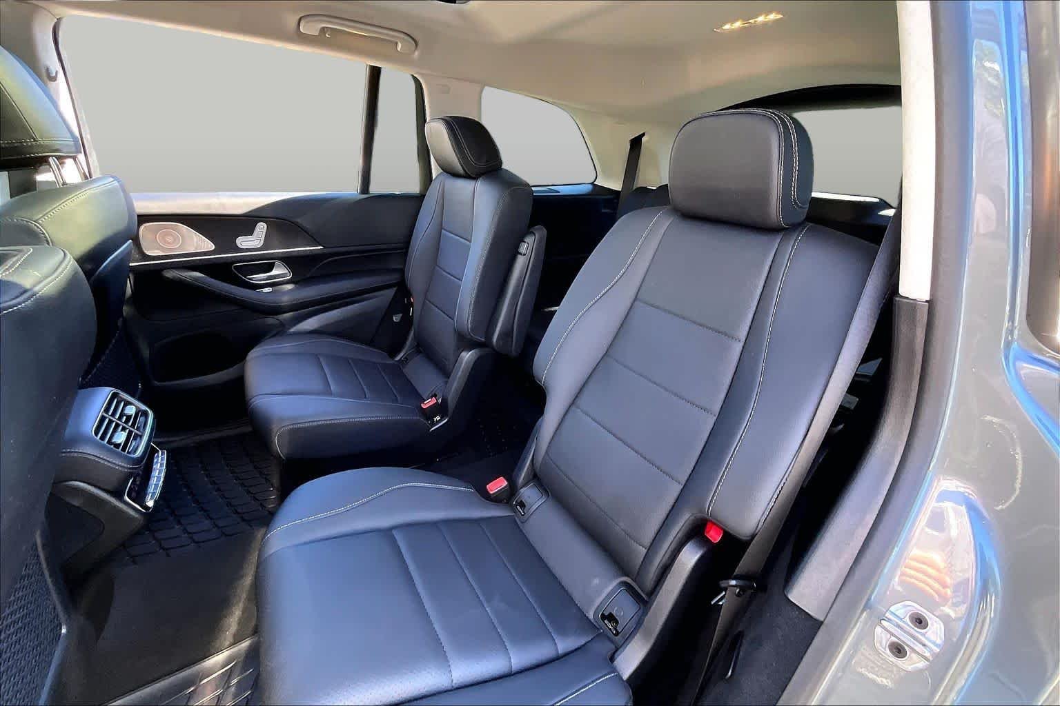 Used 2026 Selenite Grey Metallic Mercedes-Benz GLS 450 image 20