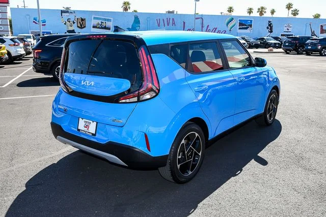 Used 2024 Blue Kia EX image 5