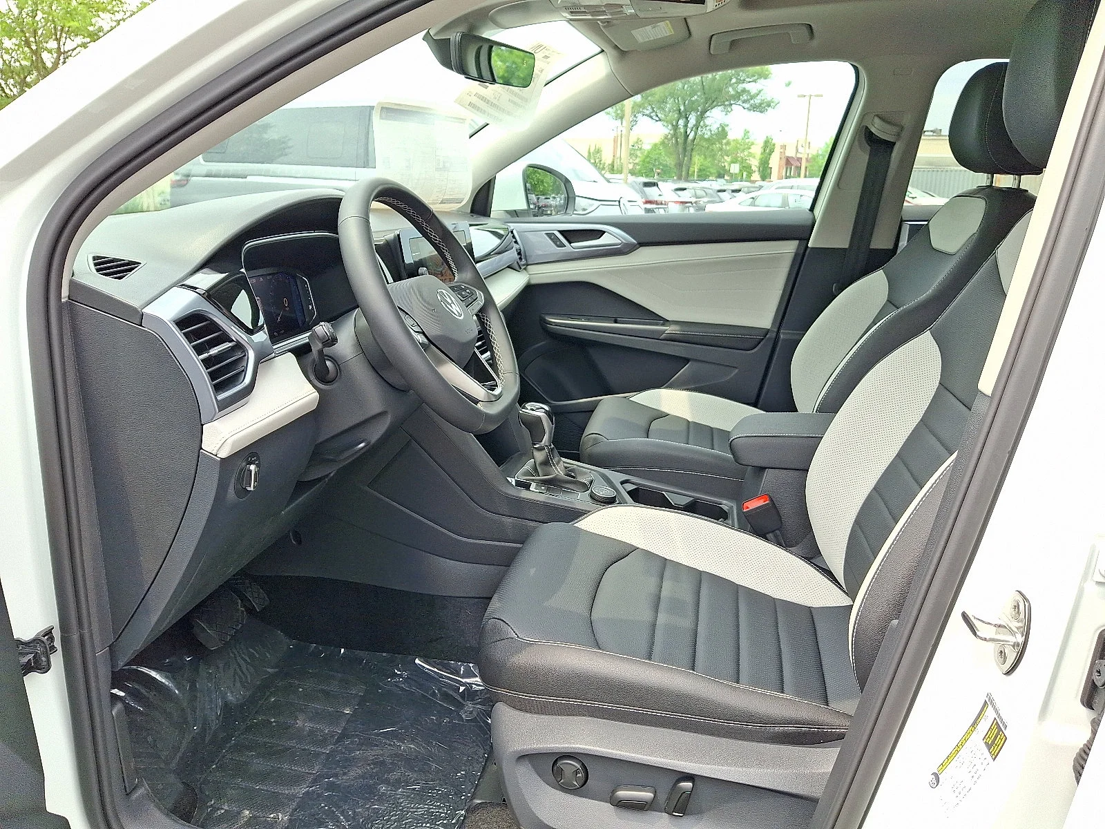 New 2026 Pure White Volkswagen SEL image 10
