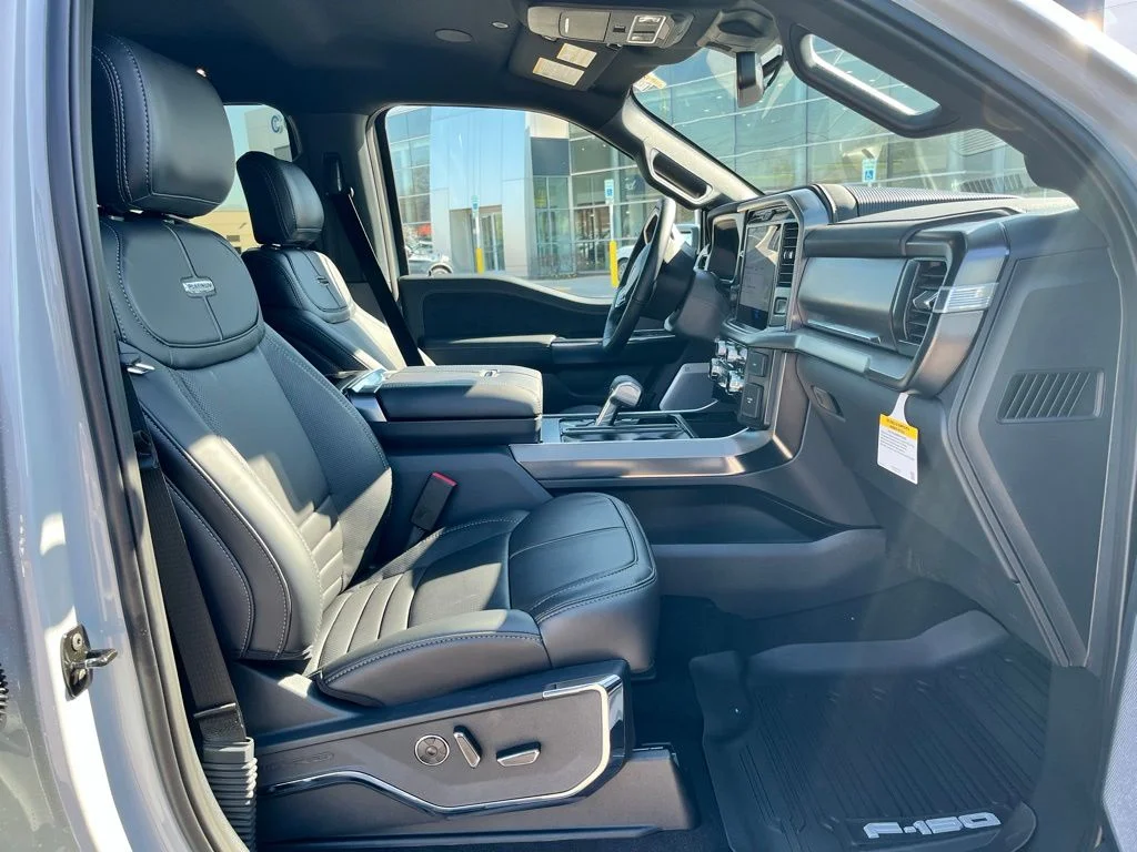 New 2026 White Ford Platinum image 7