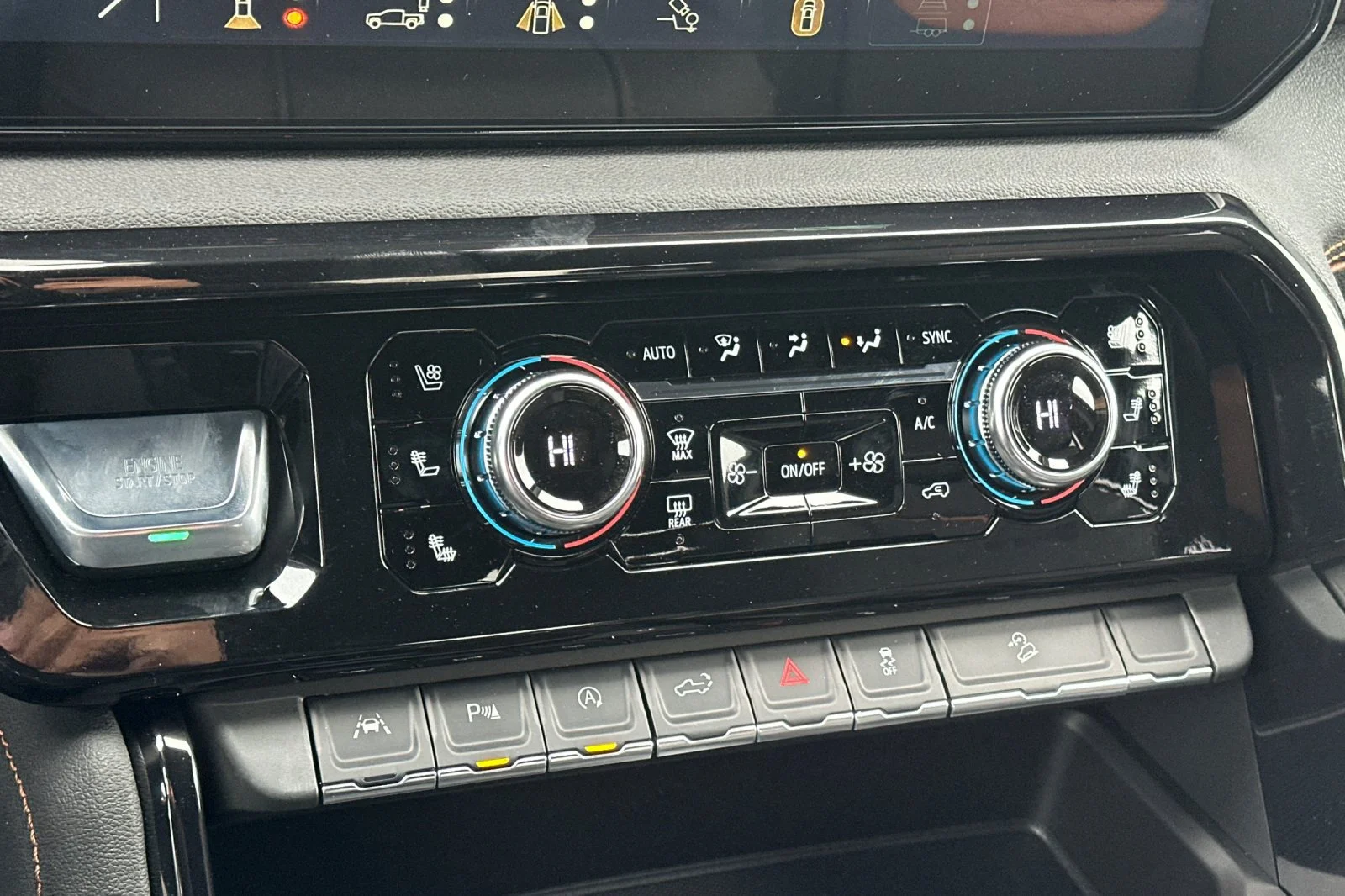 2026 GMC Sierra 1500 AT4 - Photo 22