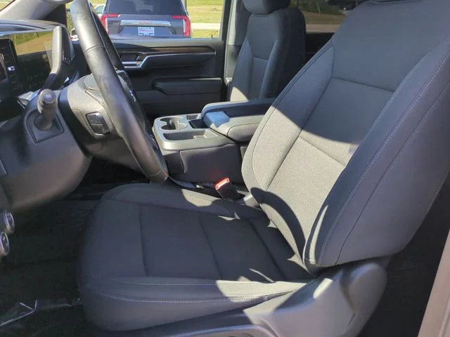 Used 2024 White Chevrolet RST image 11