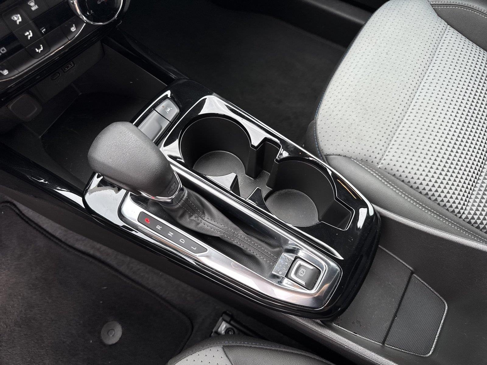 Used 2025 Sterling Gray Metallic Chevrolet LT image 22