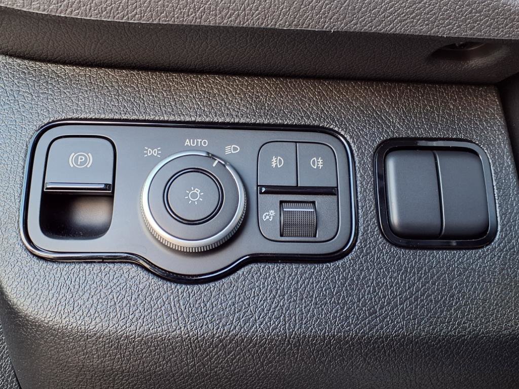 2025 Mercedes-Benz Sprinter Cargo Van Base - Photo 17