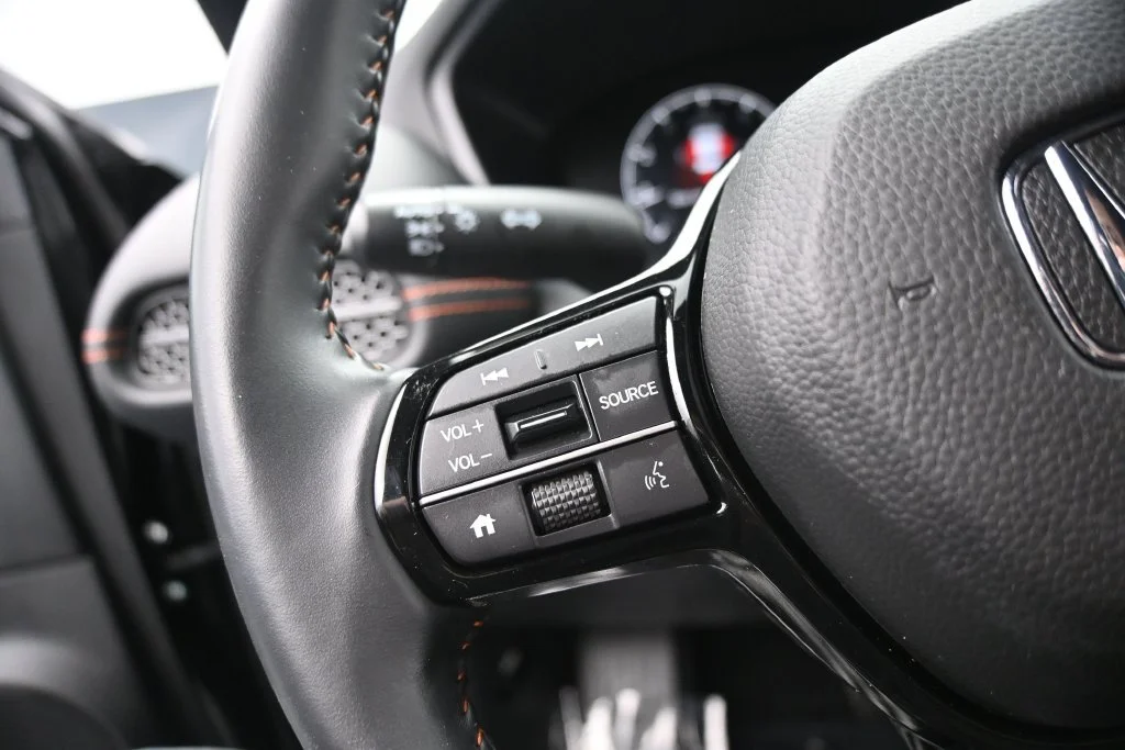 Used 2024  Honda FWD SPORT image 21