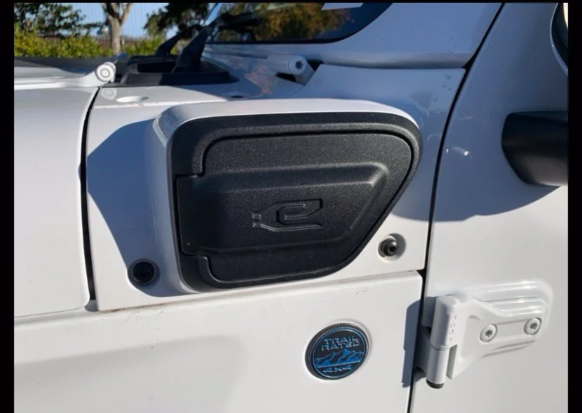 Used 2024 Bright White Clearcoat Jeep Rubicon 4xe image 12