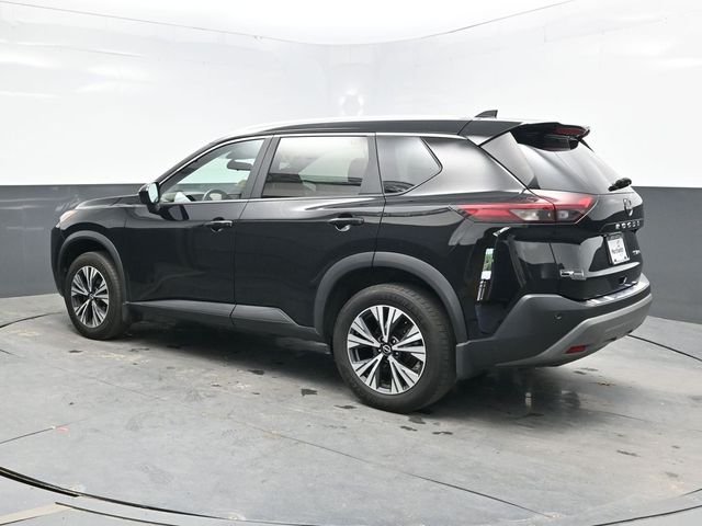 Used 2023 Black Nissan SV image 4