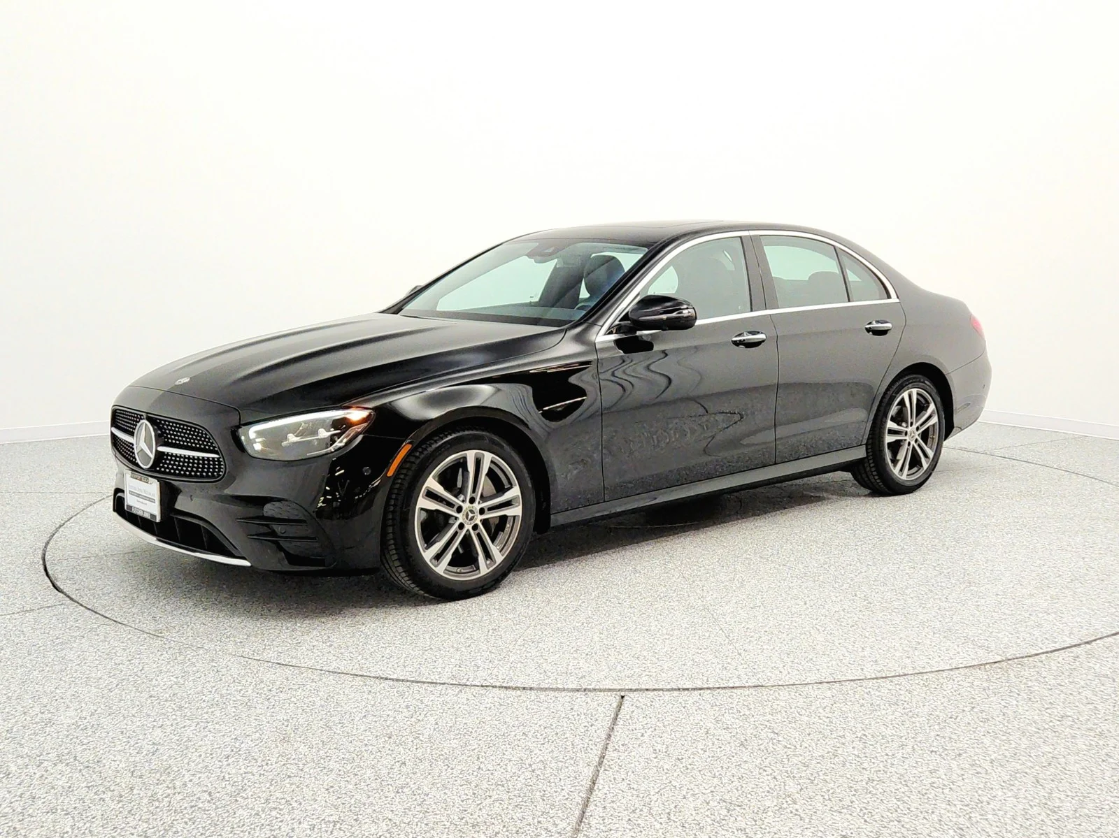 2023 Mercedes-Benz E-Class E350's photo