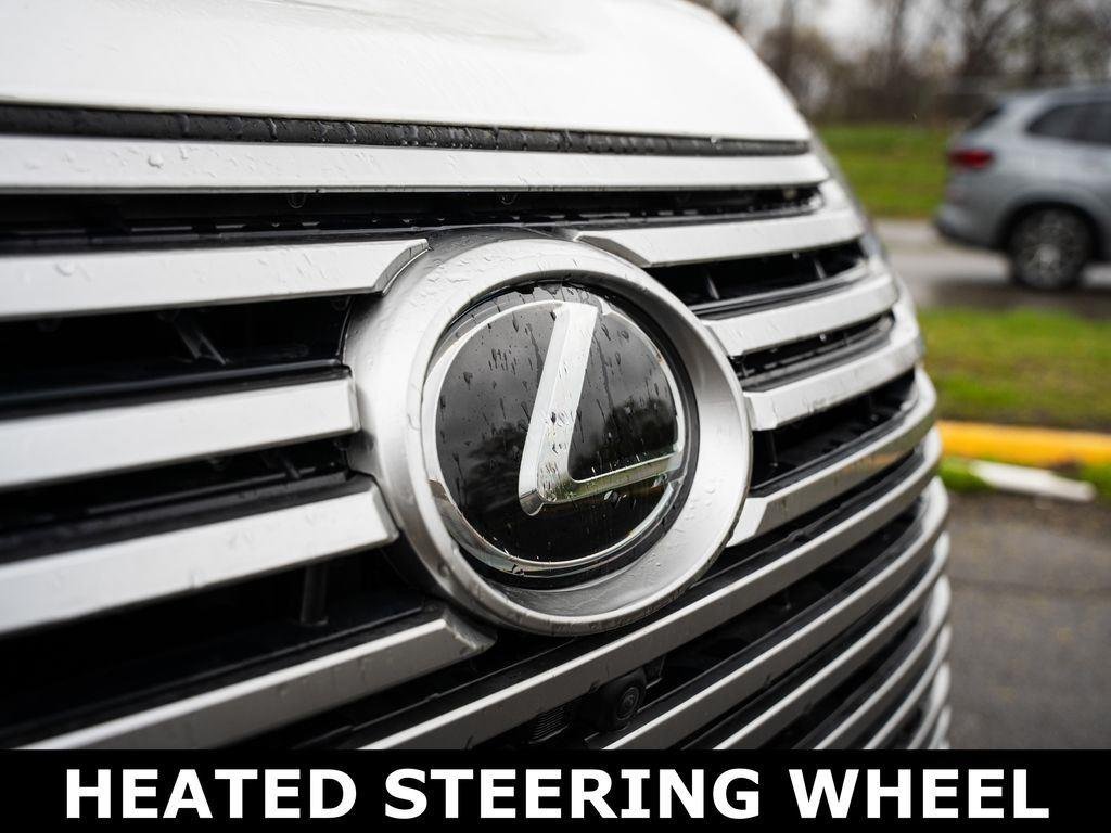 Used 2025 Eminent White Pearl Lexus LX 700h Luxury image 10