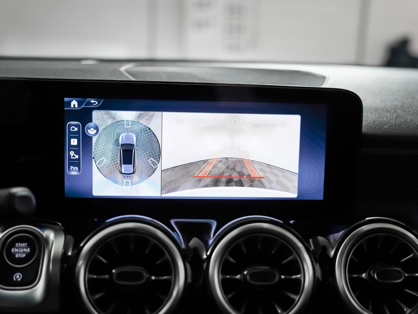 New 2026 Polar White Mercedes-Benz AMG® GLB 35 4MATIC® SUV image 22