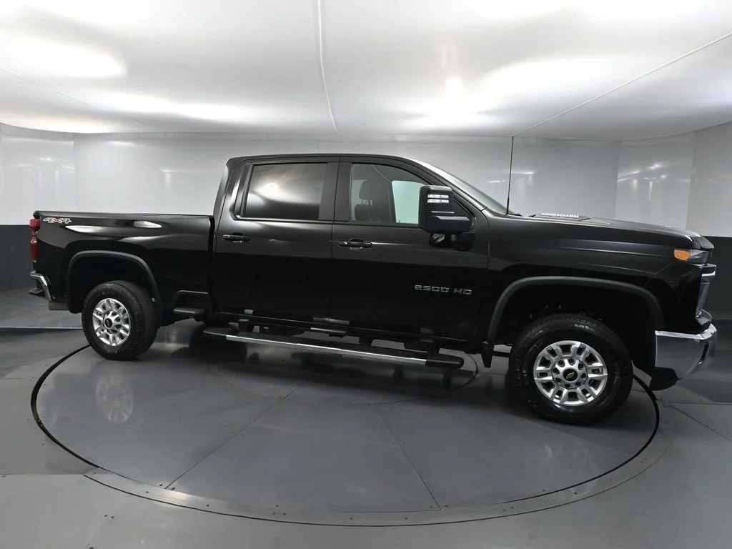 Certified Used 2025 Black Chevrolet LT image 4