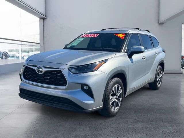 2024 Toyota Highlander XLE