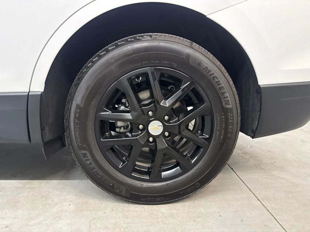 2023 Chevrolet Equinox LT - Photo 25