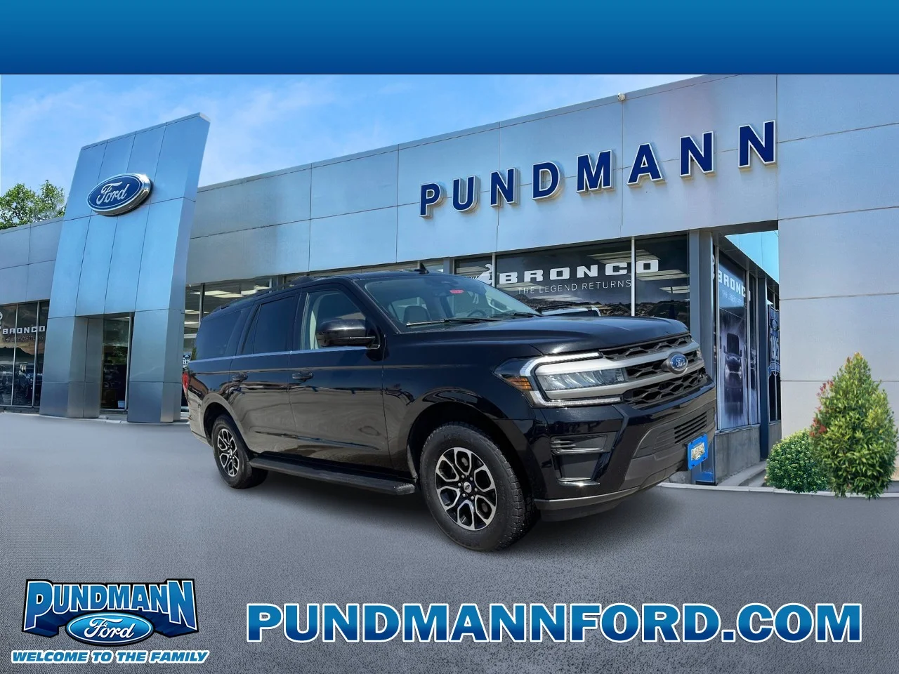 Used 2024 Agate Black Metallic Ford XLT 4x4 image 1