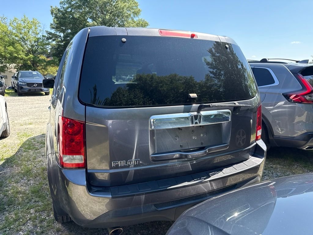Used 2014 Gray Honda EX-L image 4