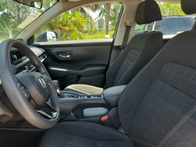 Used 2024 Urban Gray Pearl Honda LX image 22