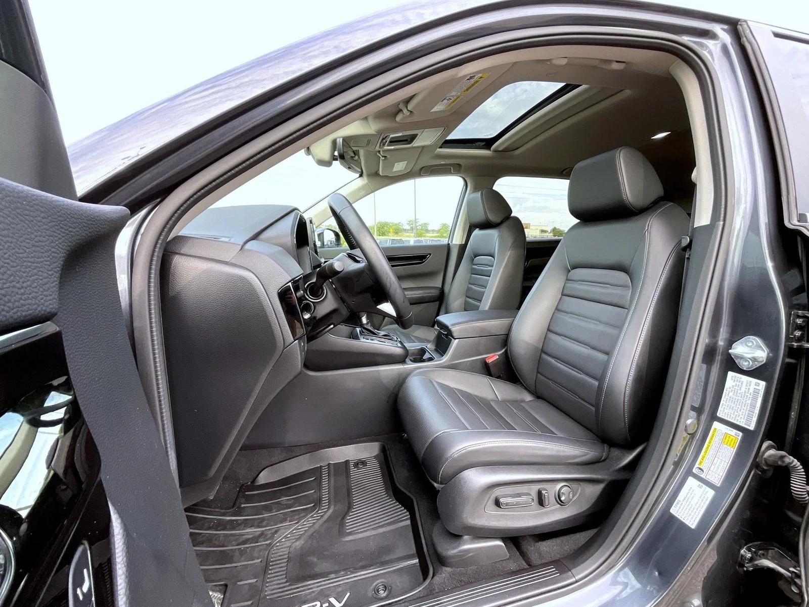 Certified Used 2025 Black Honda EX-L image 10