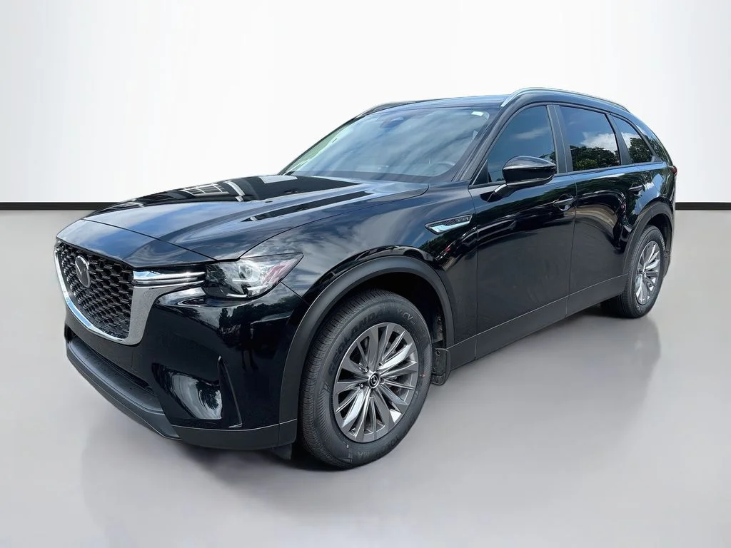 Certified Used 2025 Jet Black Mazda 3.3 Turbo Select image 3