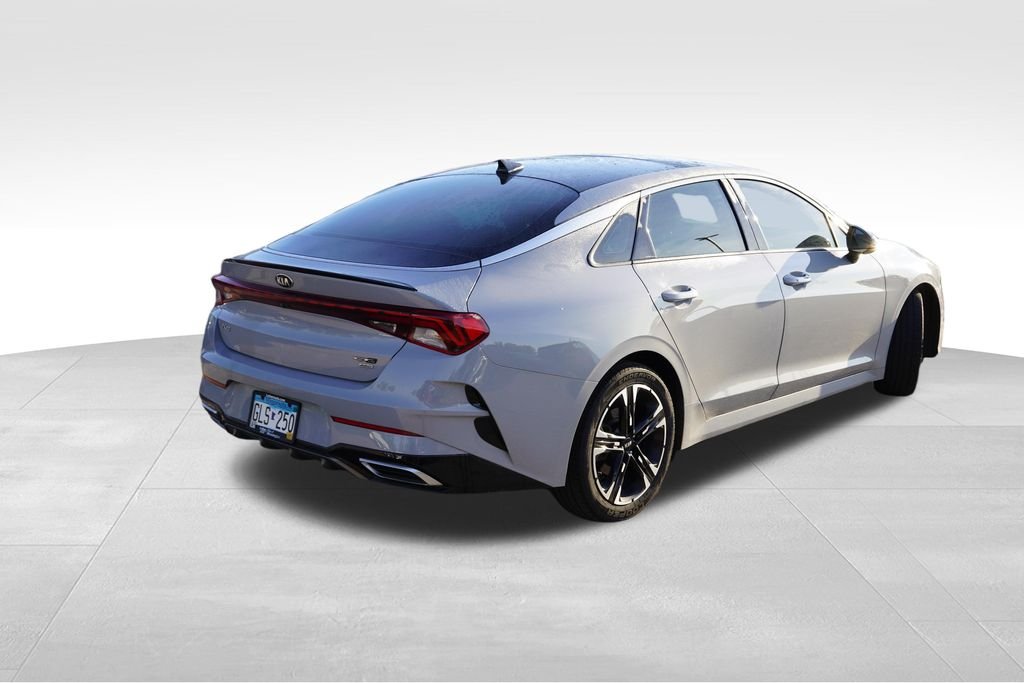 Used 2021 Wolf Gray Kia GT-Line image 3