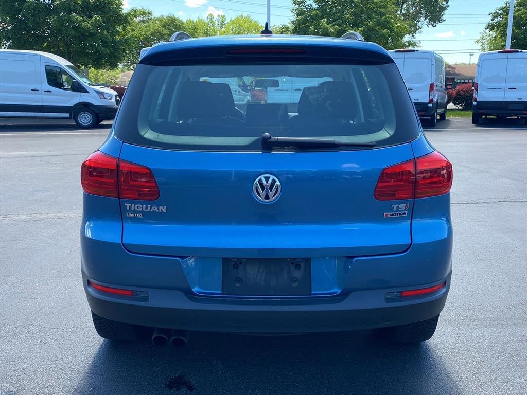 Used 2017 Pacific Blue Metallic Volkswagen 2.0T Limited S image 9
