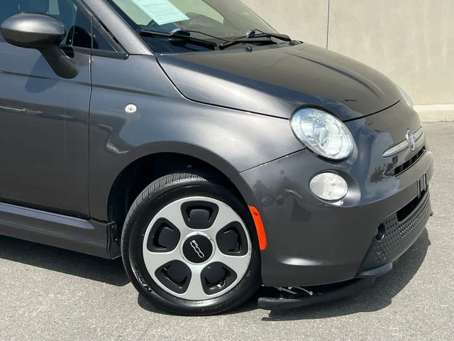 Used 2016 FIAT 500e Battery Electric with VIN 3C3CFFGE7GT136191 for sale in Cathedral City, CA