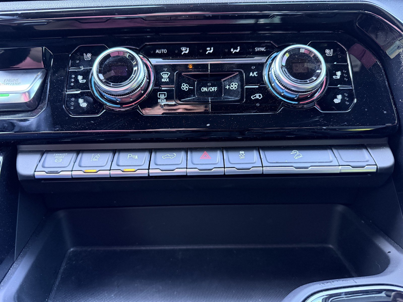 Used 2025 Black GMC AT4 image 12