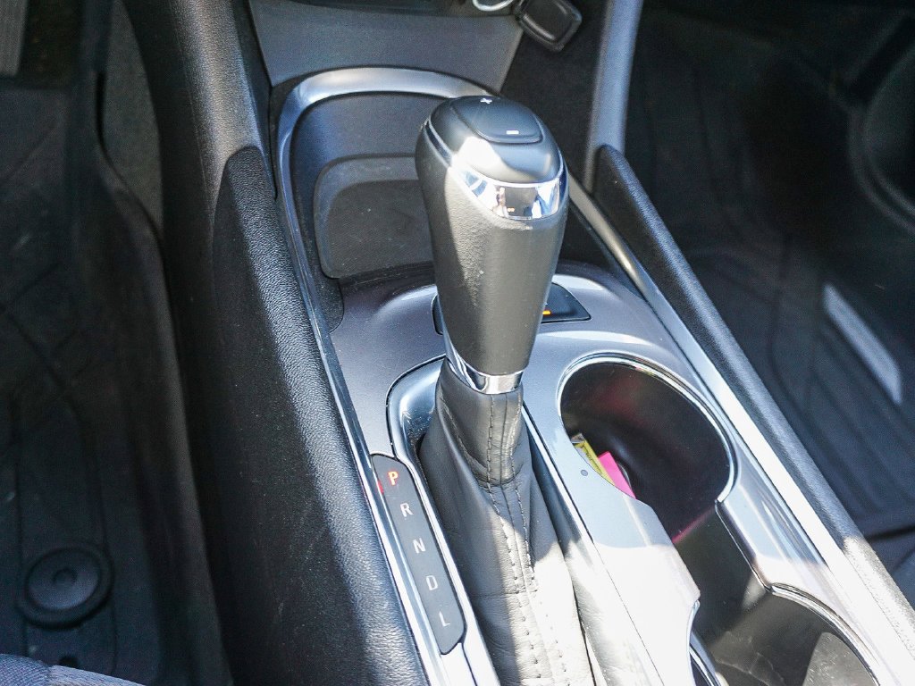 Used 2020 White Chevrolet LT image 22
