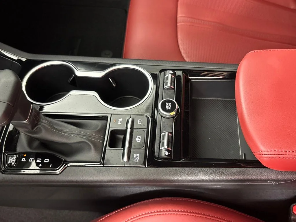 New 2026 Snow White Pearl Kia GT-Line FWD image 39