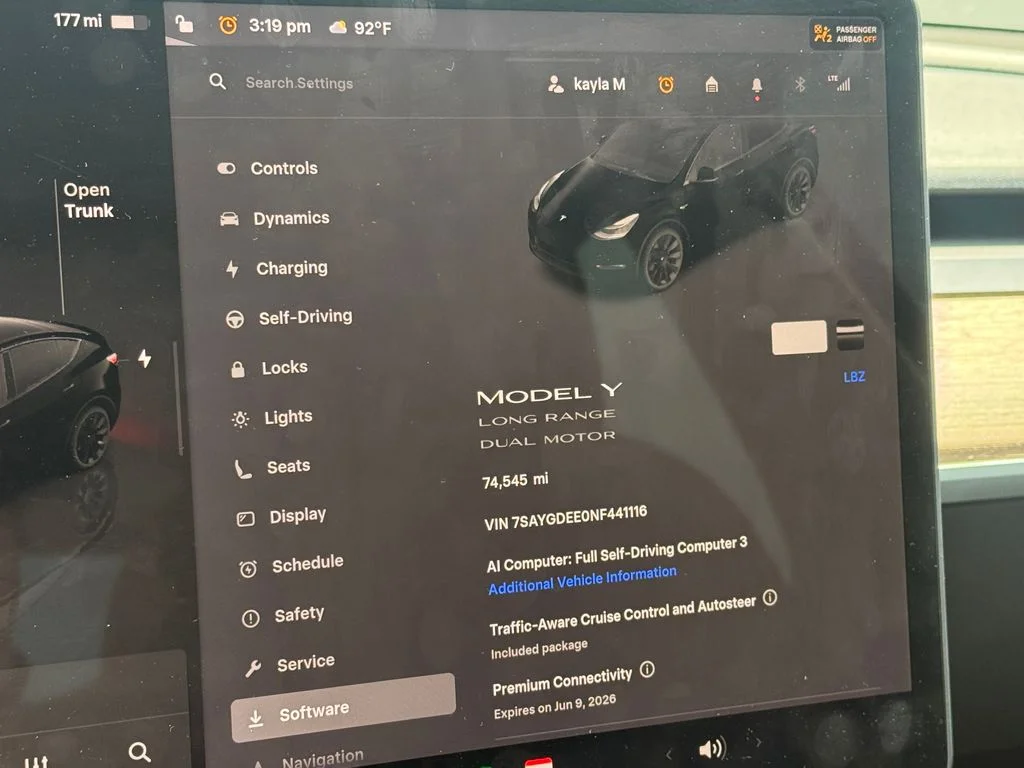 Used 2022 Black Tesla Long Range image 7