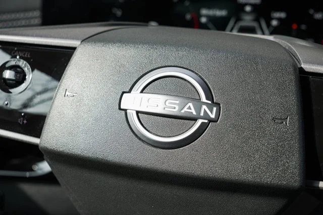 Certified Used 2025 Silver Nissan SL image 31