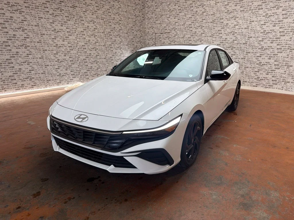 New 2026 Serenity White Hyundai SEL Sport image 3