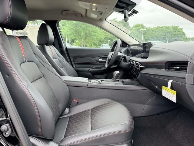 2026 Nissan Sentra SR - Photo 10