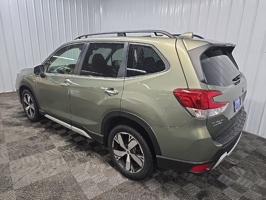 Used 2019 Jasper Green Metallic Subaru Touring image 9