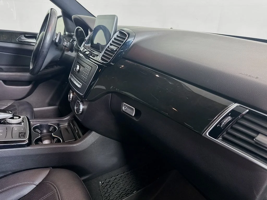 Used 2016 Steel Gray Metallic Mercedes-Benz GLE350 4MATIC® image 28