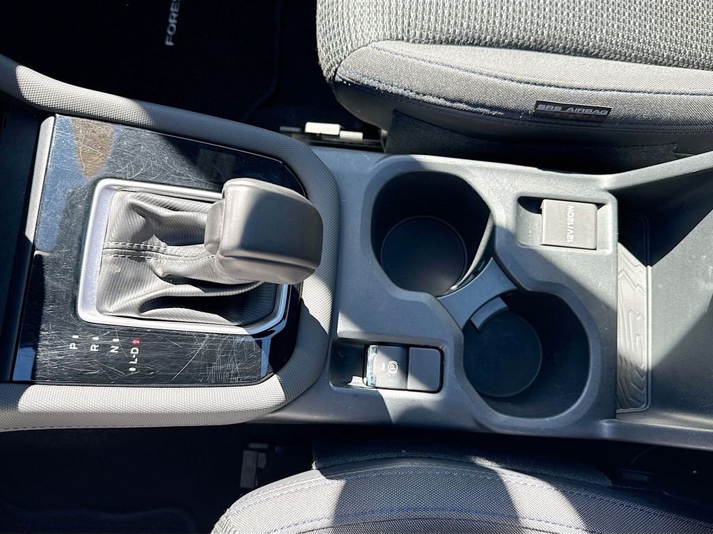 Used 2025 White Subaru Premium image 25
