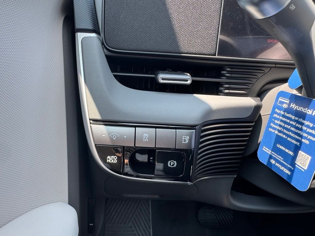 New 2026 Blue Hyundai SE Standard Range image 21