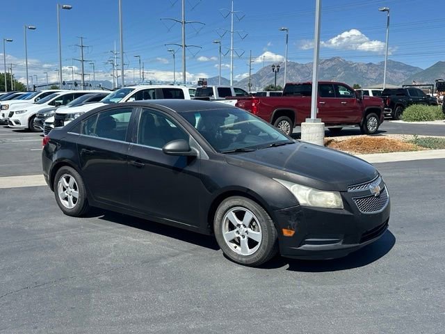 Used 2012 BLACK GRANITE METALLIC Chevrolet LS image 4