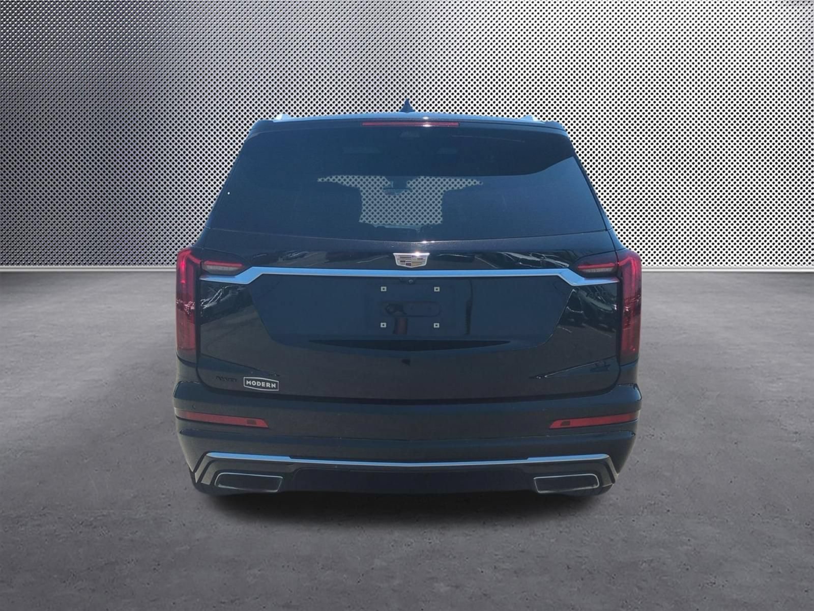 Used 2020 STELLAR BLACK METALLIC Cadillac AWD Premium Luxury image 4