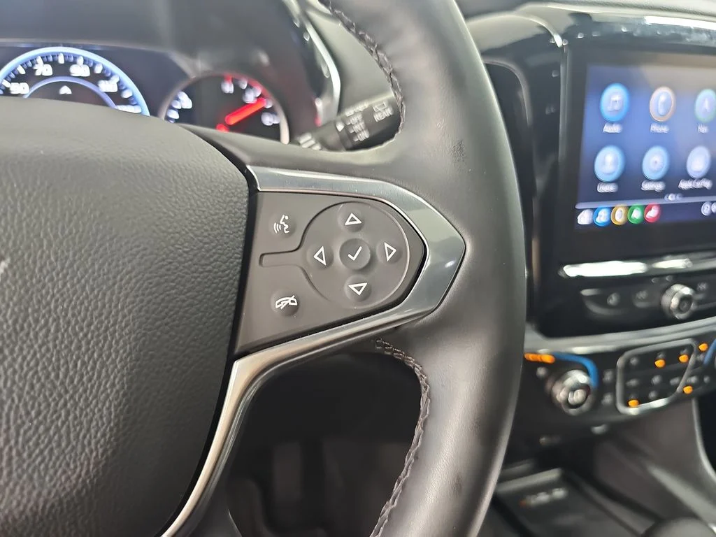 Used 2023 Black Chevrolet High Country image 25