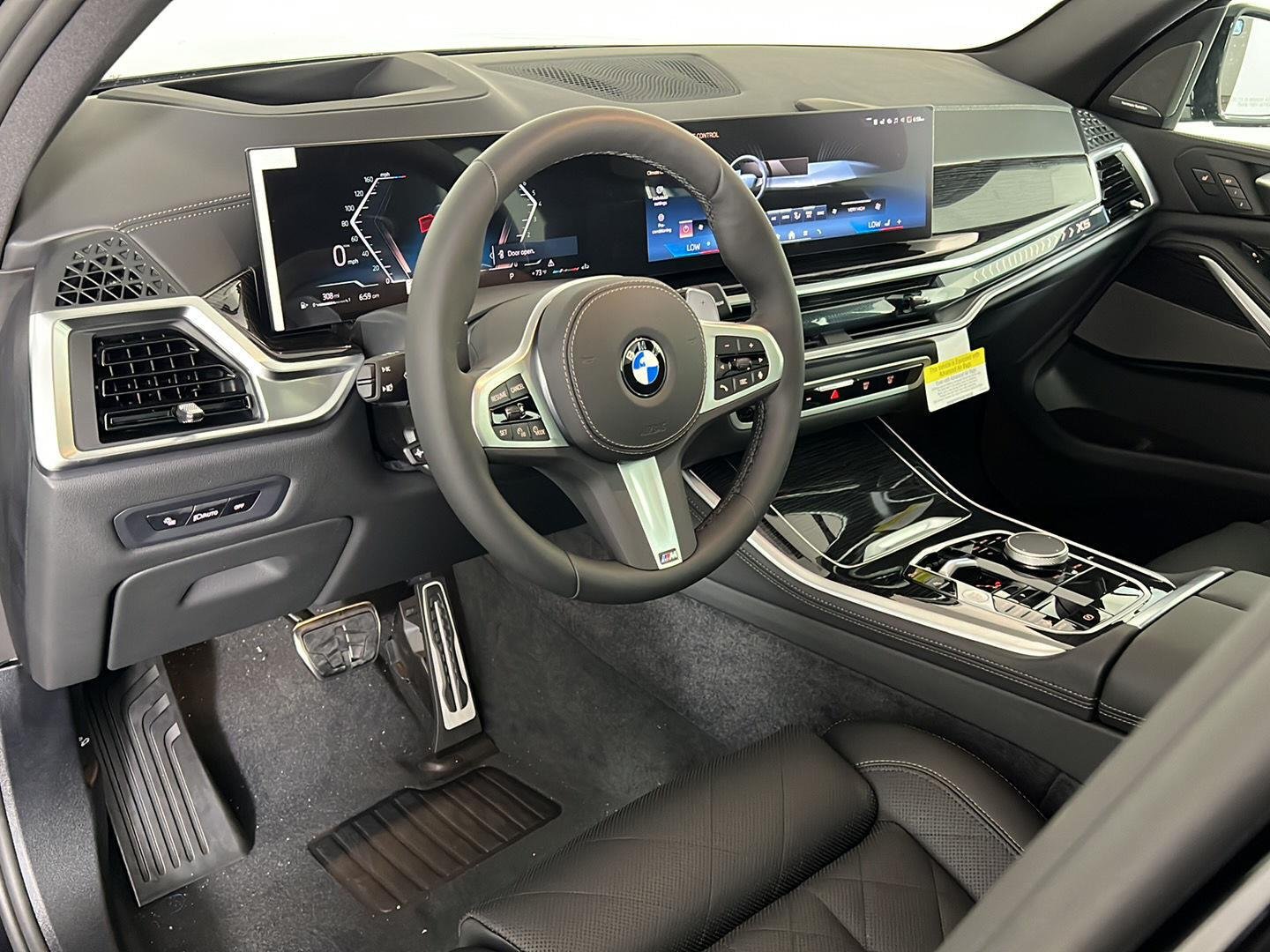 New 2026 Black Sapphire Metallic BMW xDrive40i image 20