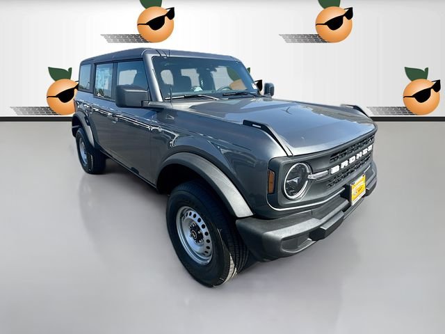 2025 Ford Bronco Base 4x4's photo
