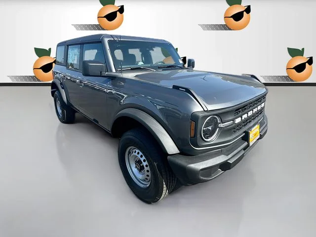2025 Ford Bronco Base 4x4's photo