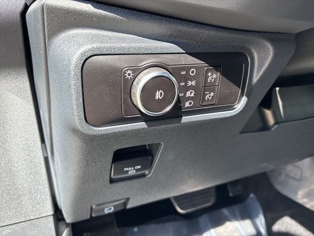 New 2026 Avalanche Ford Outer Banks image 16