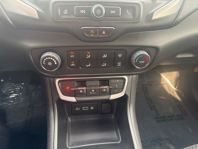 Certified Used 2022 Marine Metallic GMC SLE image 19
