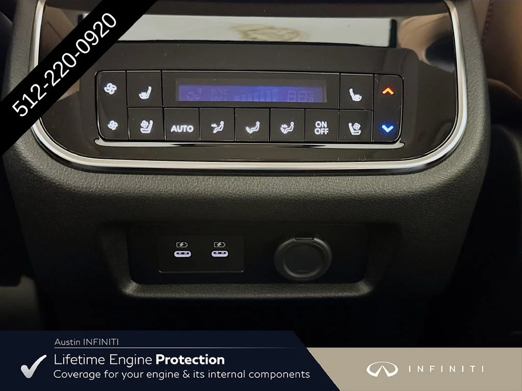 New 2027 White INFINITI LUXE image 33