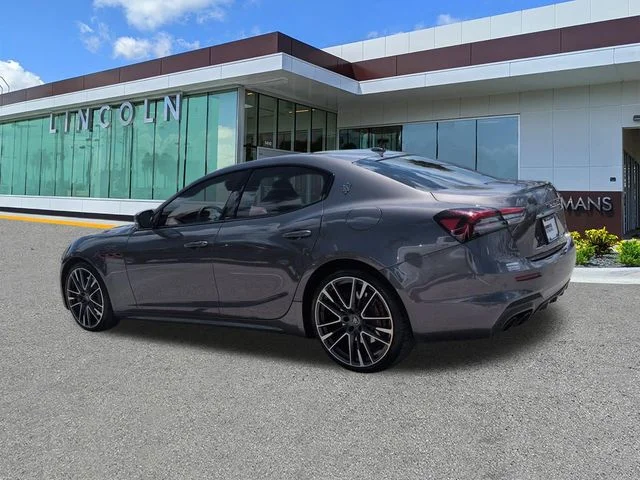 Used 2022 Gray Maserati Trofeo image 6