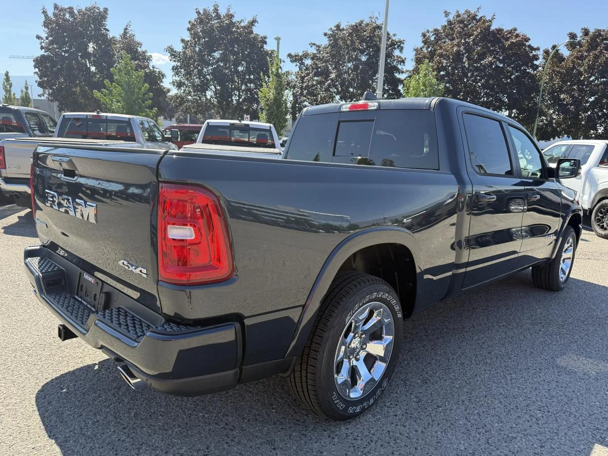 New 2026 Blue RAM Big Horn image 6