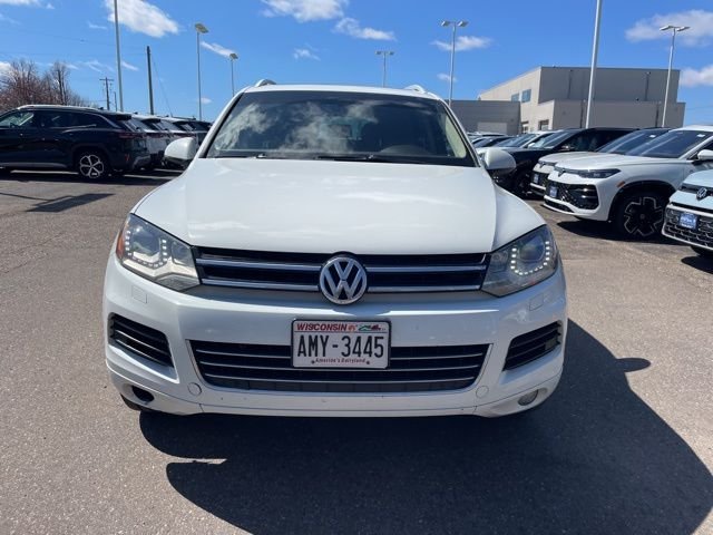 Used 2013 Volkswagen Touareg Executive with VIN WVGEF9BP8DD013186 for sale in Inver Grove Heights, Minnesota