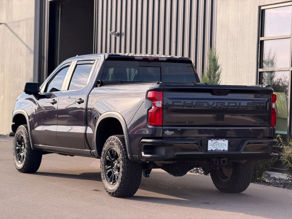 Used 2024 Gray Chevrolet ZR2 image 3
