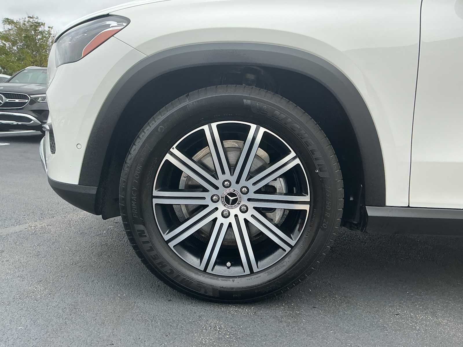 Certified Used 2026 Polar White Mercedes-Benz GLE 350 image 8
